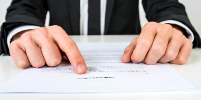 Quyền hạn thể hiện rõ nét trong chính sách miễn trừ trách nhiệm